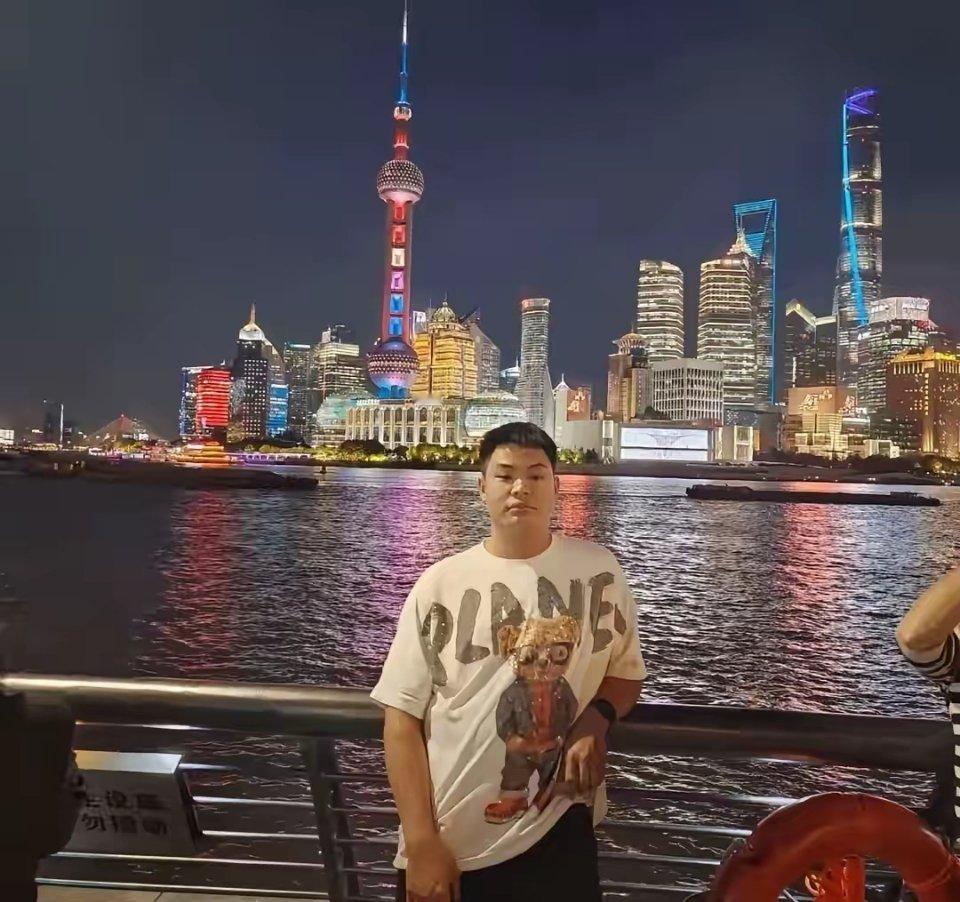 手机瘾堪称精神鸦片！四川宜宾24岁小伙，1月29日因玩手机丢了性命！小伙母亲痛心