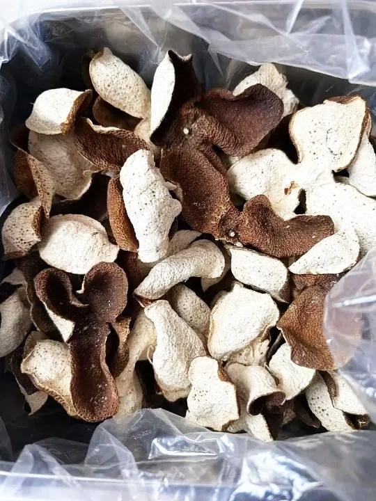 央视这记曝光太狠了！直接戳破“一两陈皮一两金”的养生骗局，多少中产省吃俭用买的“