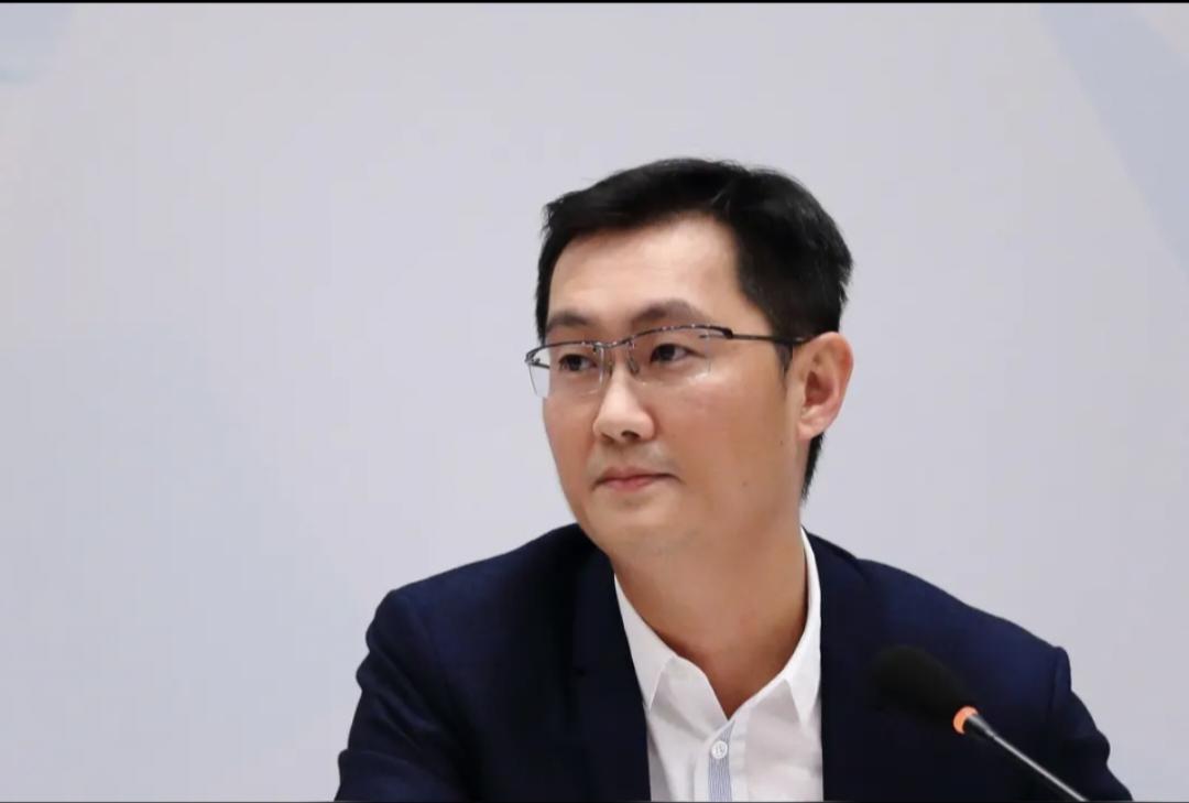 2005年，马化腾想以300万卖掉QQ，张朝阳只肯出60万，就在他焦头烂额时，一