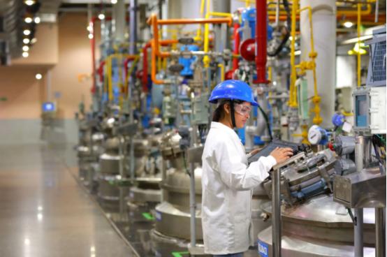 印度电力部长曾公开表示，外资已经把特高压技术传授给了他们，现在轮到印度制造登场了