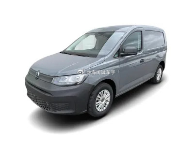 柴油开迪，还是个手动挡，这是丐版的新车，零售价2.86万欧元~~~