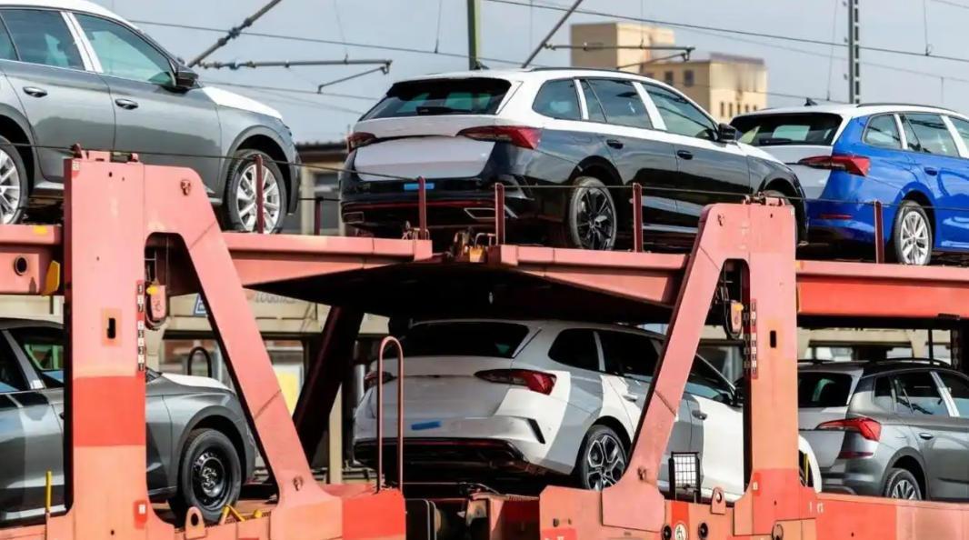 中国电动车出口加拿大关税降低至6.1%，配额4.9万辆/年，怎么看？加拿大对中