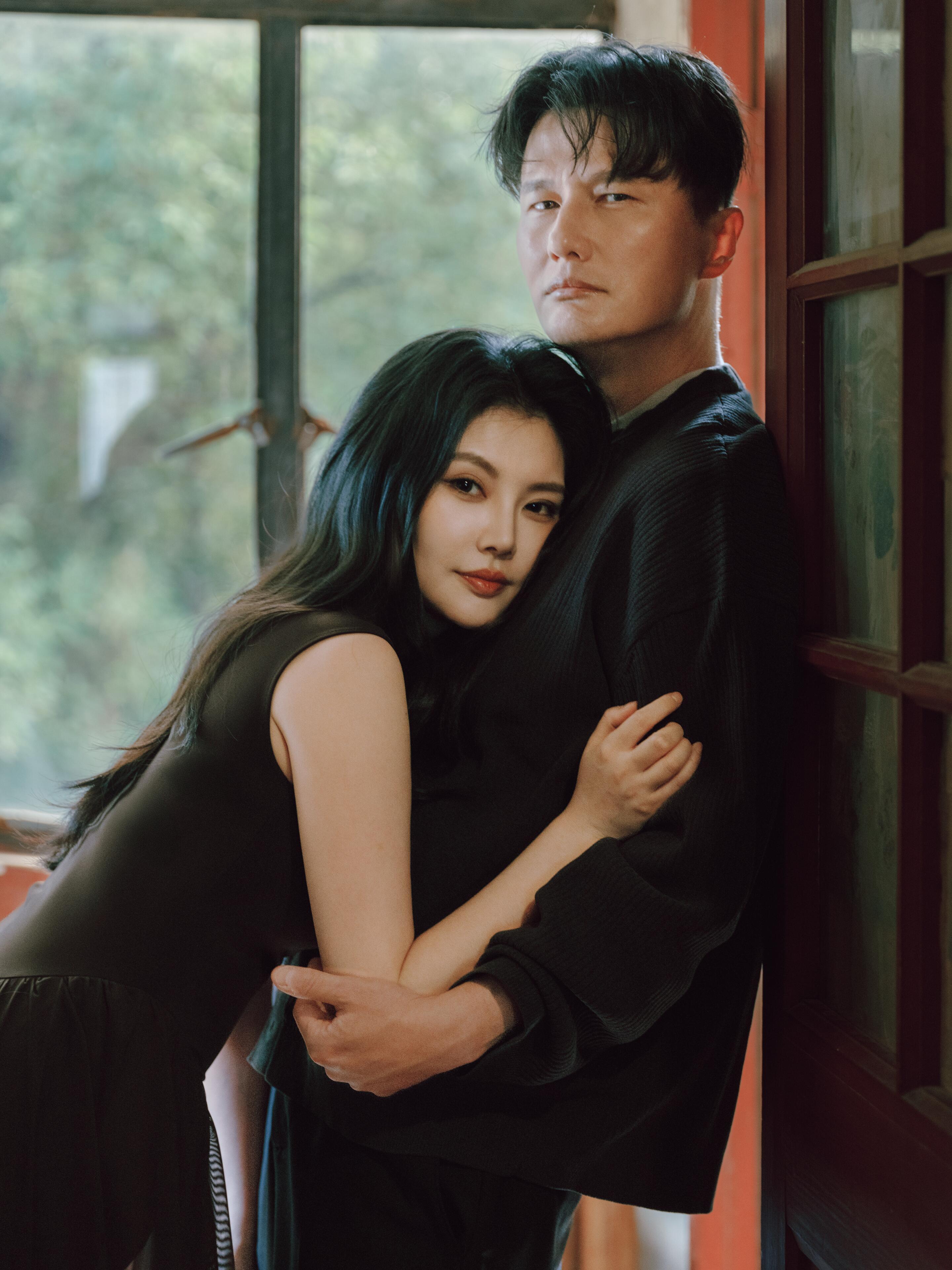 50岁尹子维婚后状态真的想不到他居然五十岁了感觉他的状态真的很好