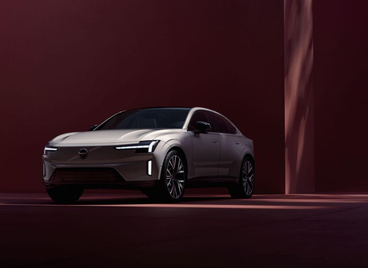 沃尔沃汽车99周年庆典暨新品发布会，我认为这几点值得聊聊4月15日，沃尔沃汽车