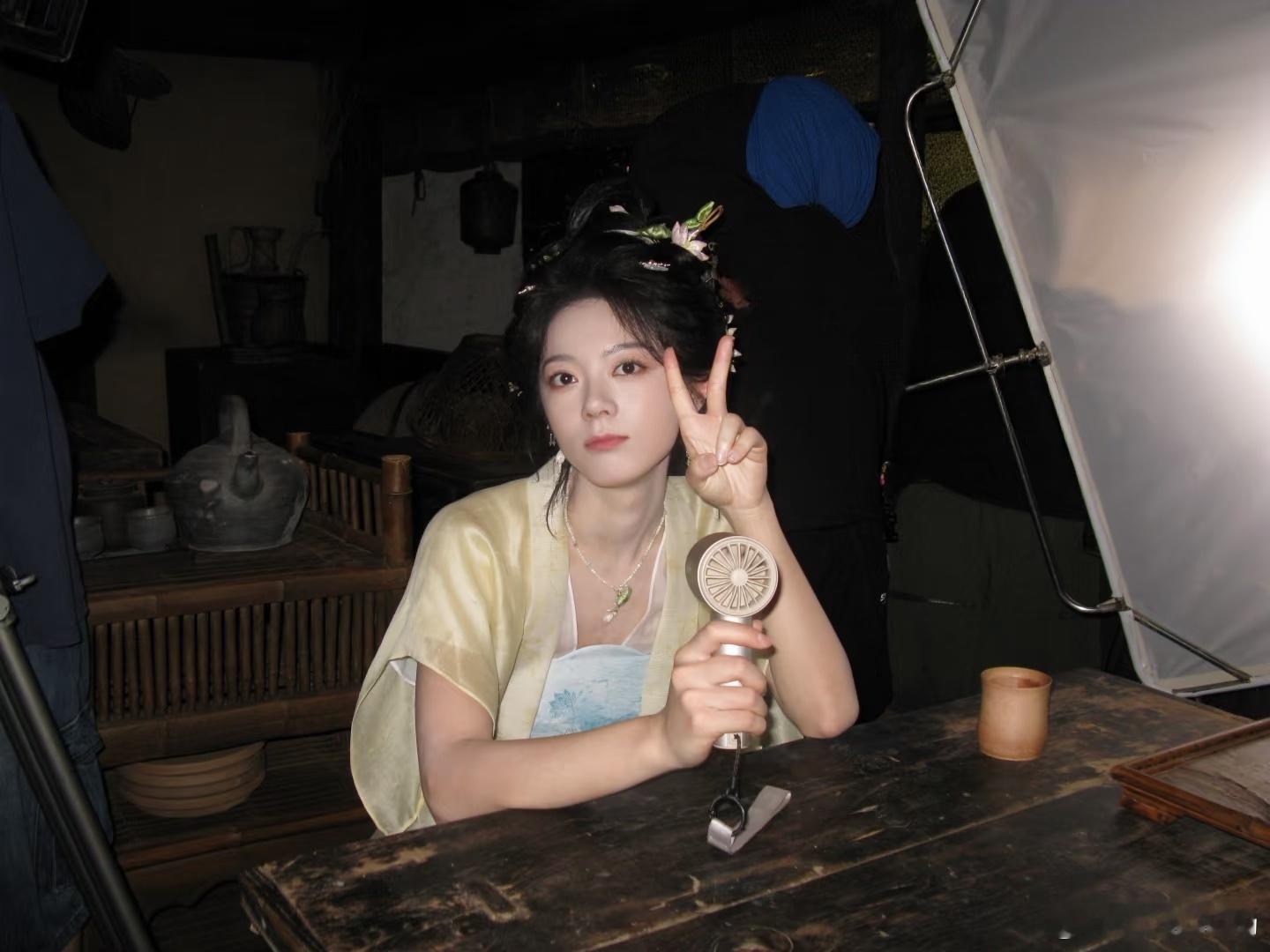 赵今麦zjm赵今麦一念江南zjm赵今麦楚听雨"愿你所求皆如愿,所行化坦途,多喜