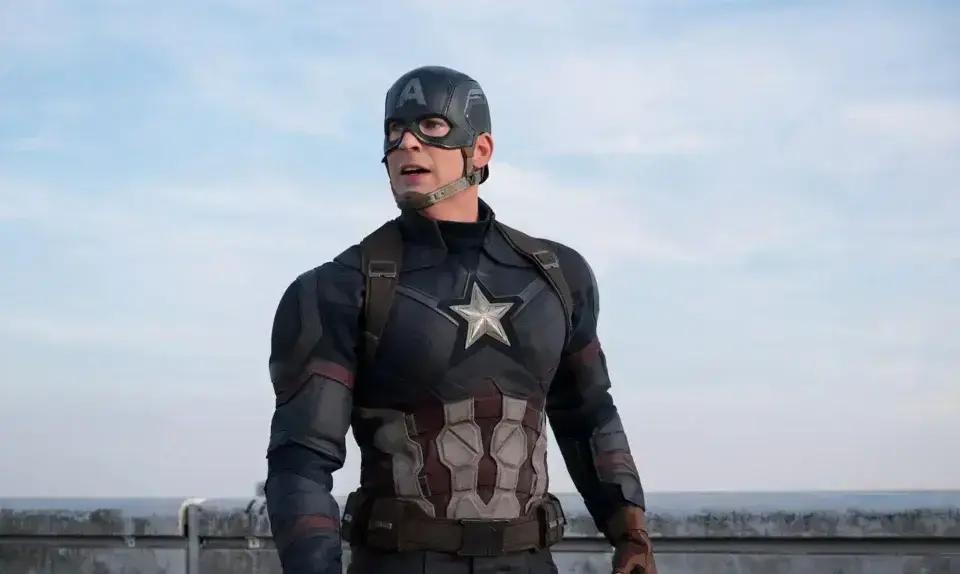 别信那个泄露预告了。但克里斯·埃文斯回归的概率，正在猛涨。他自己改口了。六