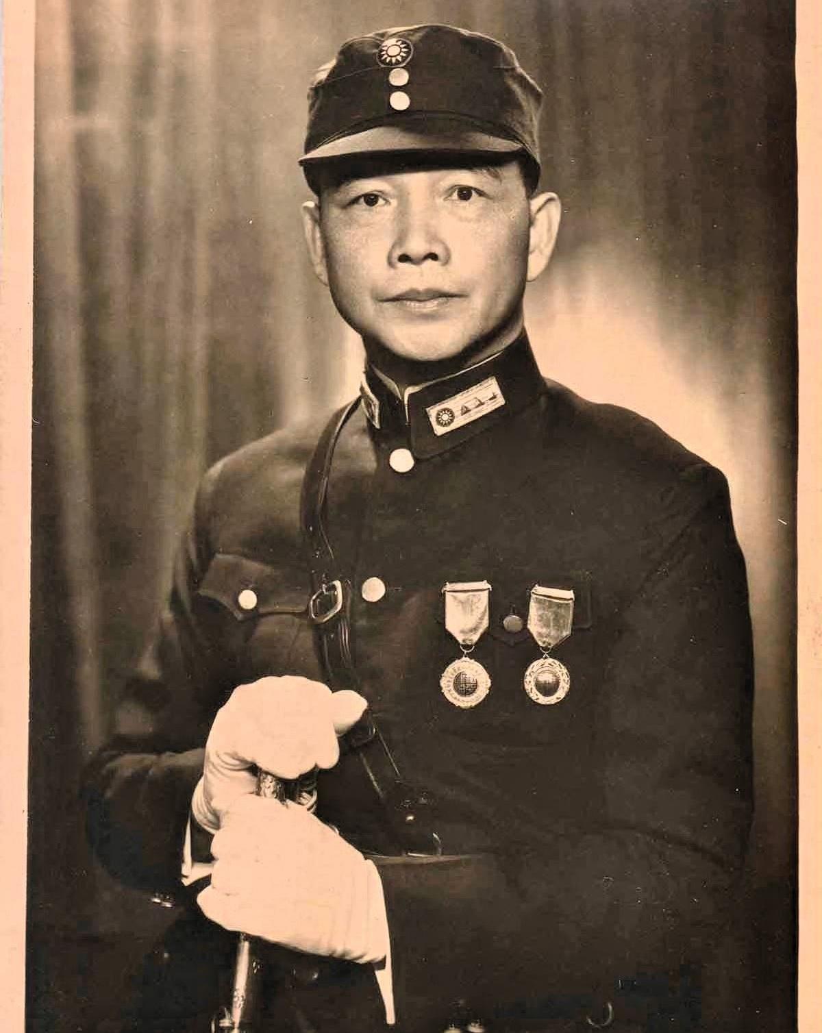 1940年，汪精卫集团计划在南京组建伪政权，对外称作“还都”，可原定的成立日期却