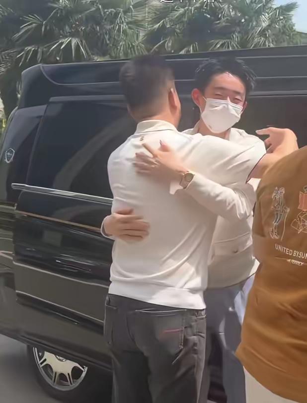 太有格局太懂感恩了！吴宜泽为了报答昔日恩情，毫不犹豫推掉西安价值上百万的豪华剪彩