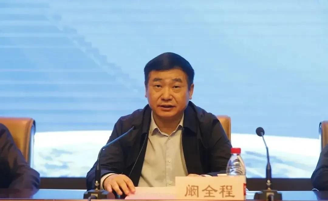 河南老乡：河医一附院的他真不中了？这则消息如同在平静的湖面投下了一颗石子，激