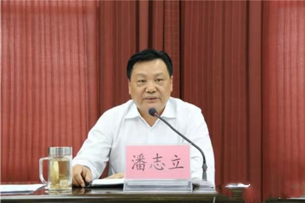 你见过三任县委书记连续落马的吗？三任县委书记，前赴后继，连续落马，三任县委书记