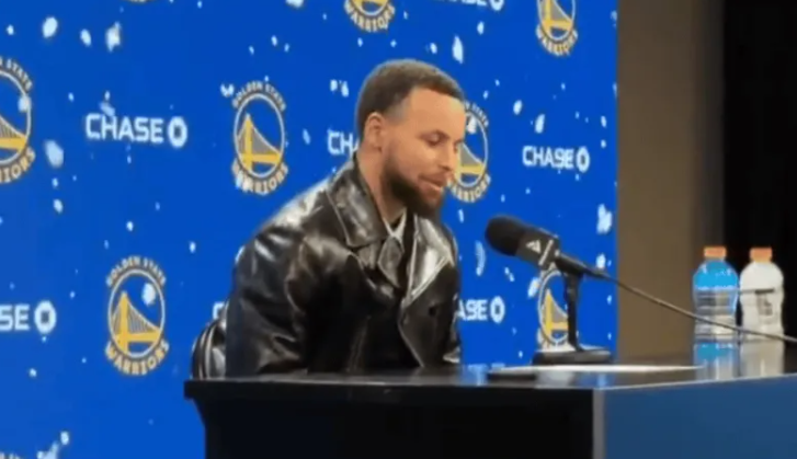 NBA常规赛圣诞大战勇士126-116战胜独行侠。库里赛后接受采访被问到今日上