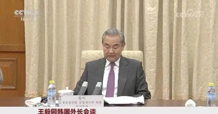 4月8日，外交部极其低调地甩出一条短讯，王毅外长应邀将于次日访问平壤。从官宣到专