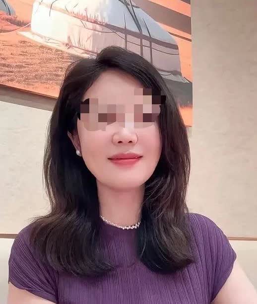 在美丽国某州发生一起，令人震惊的事件，一名43岁的女子与朋友喝酒时，竟然谎称自己