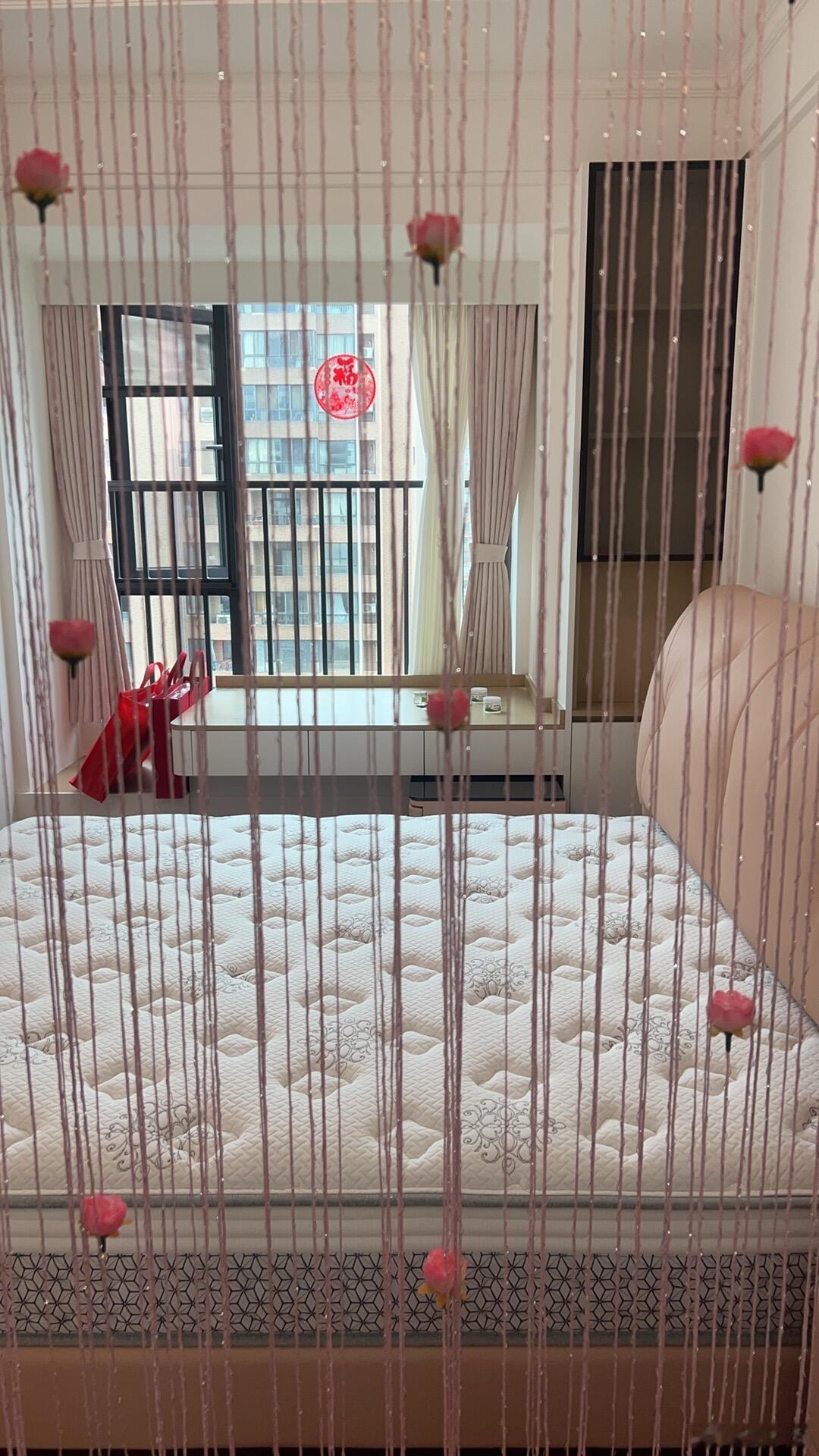 父母花了几十万装修的房子，还好吧，又不用自己掏钱，哪来那么多意见呢，难道父母就