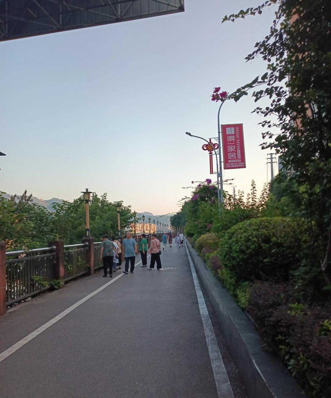 深圳给退伍老兵发三千元过节费还有礼物，是真的吗？今天八一，直到现在，除战友们互
