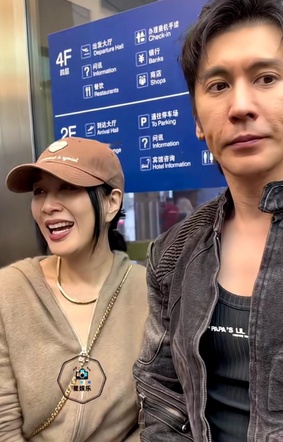钟丽缇满眼都是她的老公，相差12岁的姐弟恋，看不出年龄差。