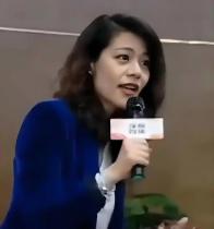 复旦大学陈果：“没有父亲的经济收入支撑，母爱就是扯，父爱永远不会比母爱少一