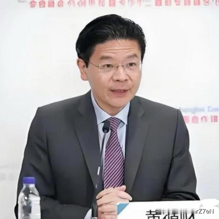 新加坡晚宴空无一人！新总理一句话，把“平衡术”玩砸了？新加坡驻华使馆精心筹备