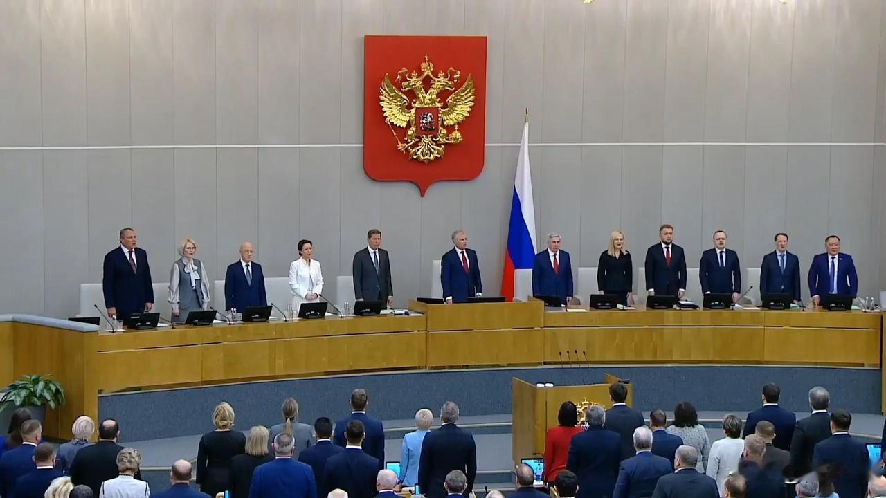 俄杜马选举重磅信号！统俄党五大领衔名单出炉，梅德韦杰夫、绍伊古双双缺席