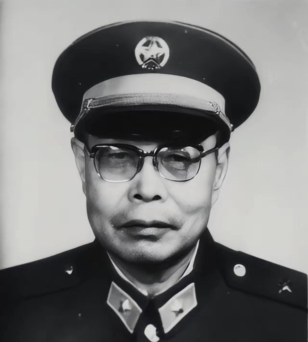 1953年，刚从朝鲜战场下来的师长王扶之，没带警卫，一个人换了身便装就回了老家。