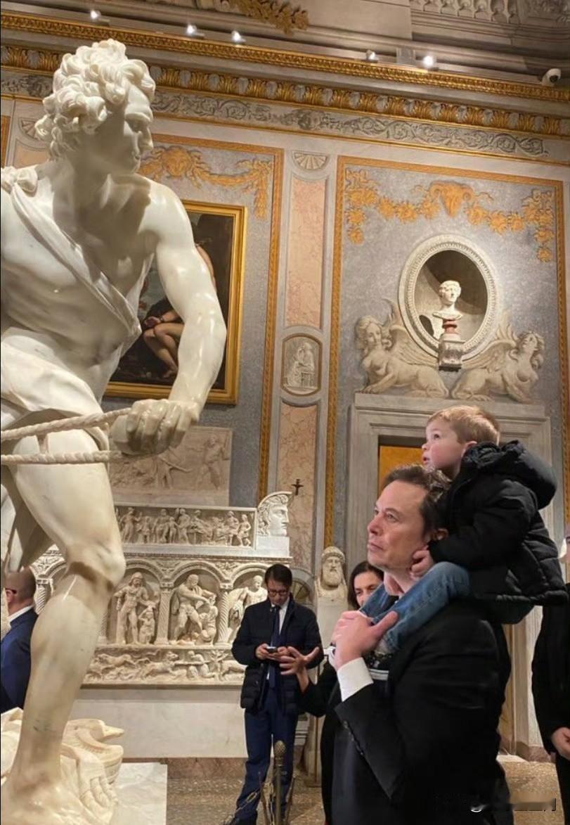 “我的孩子并非选择来到这个世界，而是我选择生儿育女。他们不欠我任何东西，我却欠他