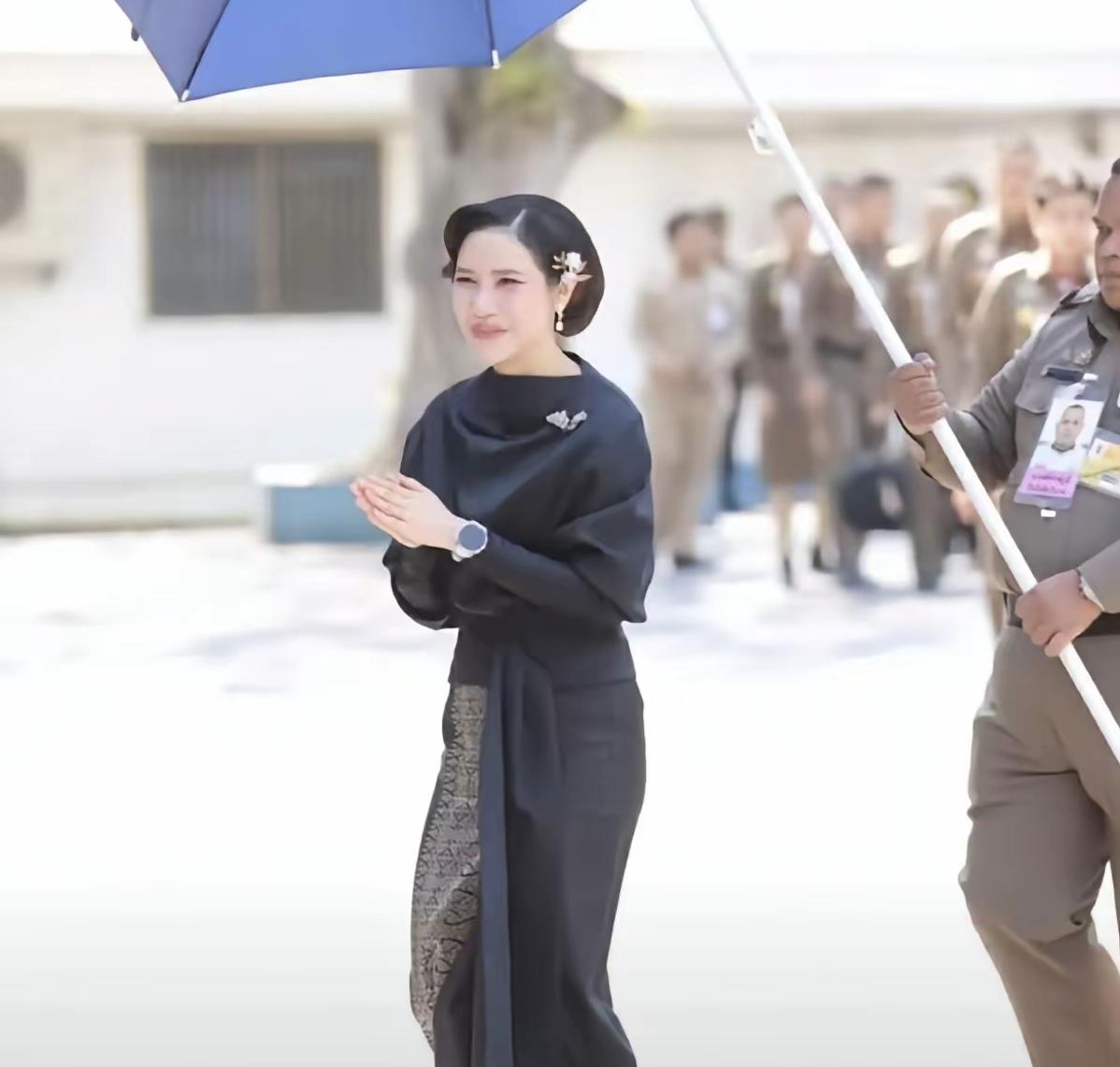 这一次的诗妮娜贵妃，能“翻盘”吗？谁能想到，“发配边疆”的诗妮娜，又重新得到了