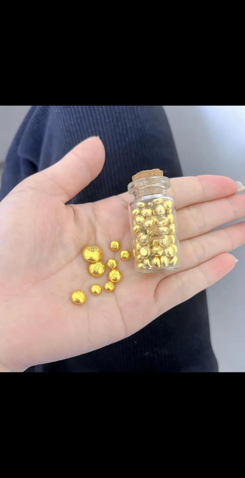 黄金也能这么假，让人震惊！喜欢买黄金的看过来，浙江温州一位女士在网络平台上网