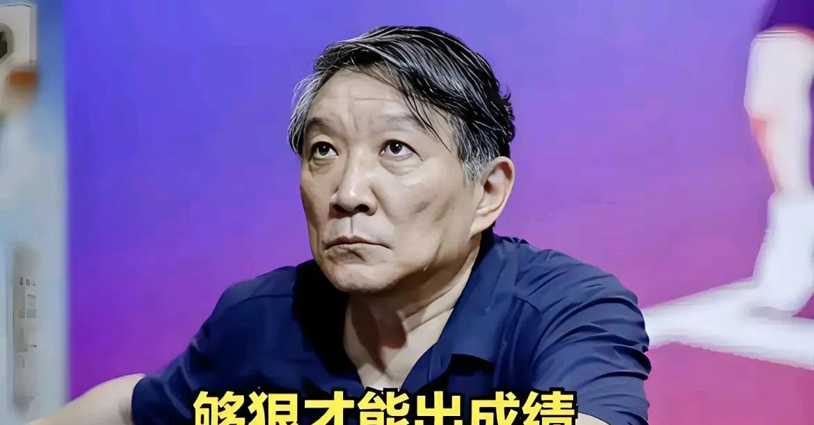 宫鲁鸣对中国女篮非常自信，高调喊出：“在家门口拿下亚洲杯冠军”！宫鲁鸣够有魄力