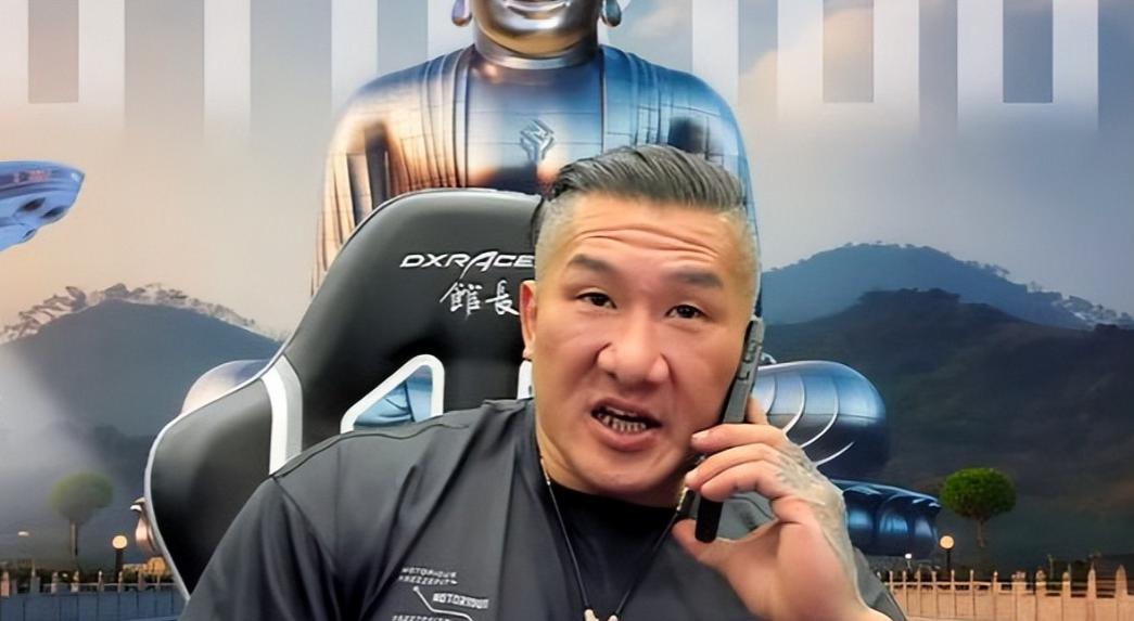 🌛2300万台胞正式收到9.3阅兵观礼邀请，台湾网红“馆长”放话要开直播，