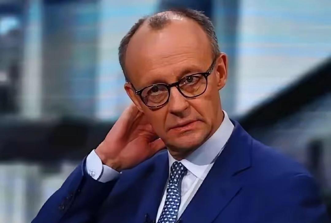 俄罗斯内阁正在讨论，对德国首都柏林进行打击的可能性！这个信号是非常危险的，原因