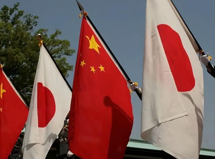 有位俄罗斯专家曾直言：我并不忧虑中国会败给日本，但我唯一忧心的是，中国会不会又一