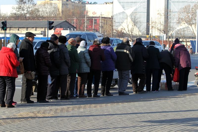 紧急提醒！网红雪莲贴查出致癌物，9款全军覆没，很多女人还在天天用！姐妹们，