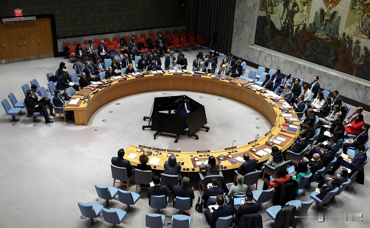 联合国秘书长，古特雷斯，突然对着全世界喊话：“所有发达国家，都应该学学中国！”