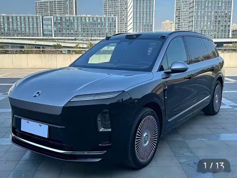 能把蔚来ES8搞的这么土，这个品味就很抽象了