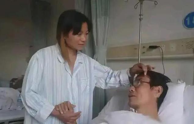 2011年，山东男子刚查出重病，父母当场说：“不治了！”，便不见踪影。一个月后，