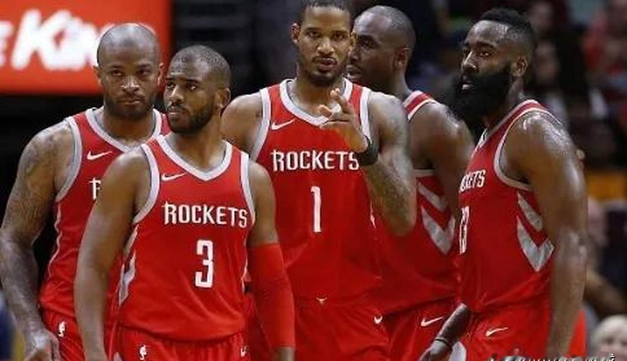 一份骑士内部流出的战术板，竟完美复刻了6年前那支差点掀翻勇士的火箭队。哈登，这