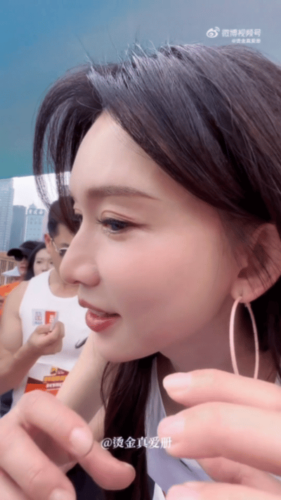 林志玲比美貌先来的是姐姐的香风林志玲靠过来的瞬间谁能扛住林志玲靠过来的瞬间啊💫