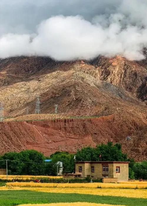 🌞川西为何不能划给西藏？因为这是老祖宗传下来的规矩，但凡战略要地，必须划分