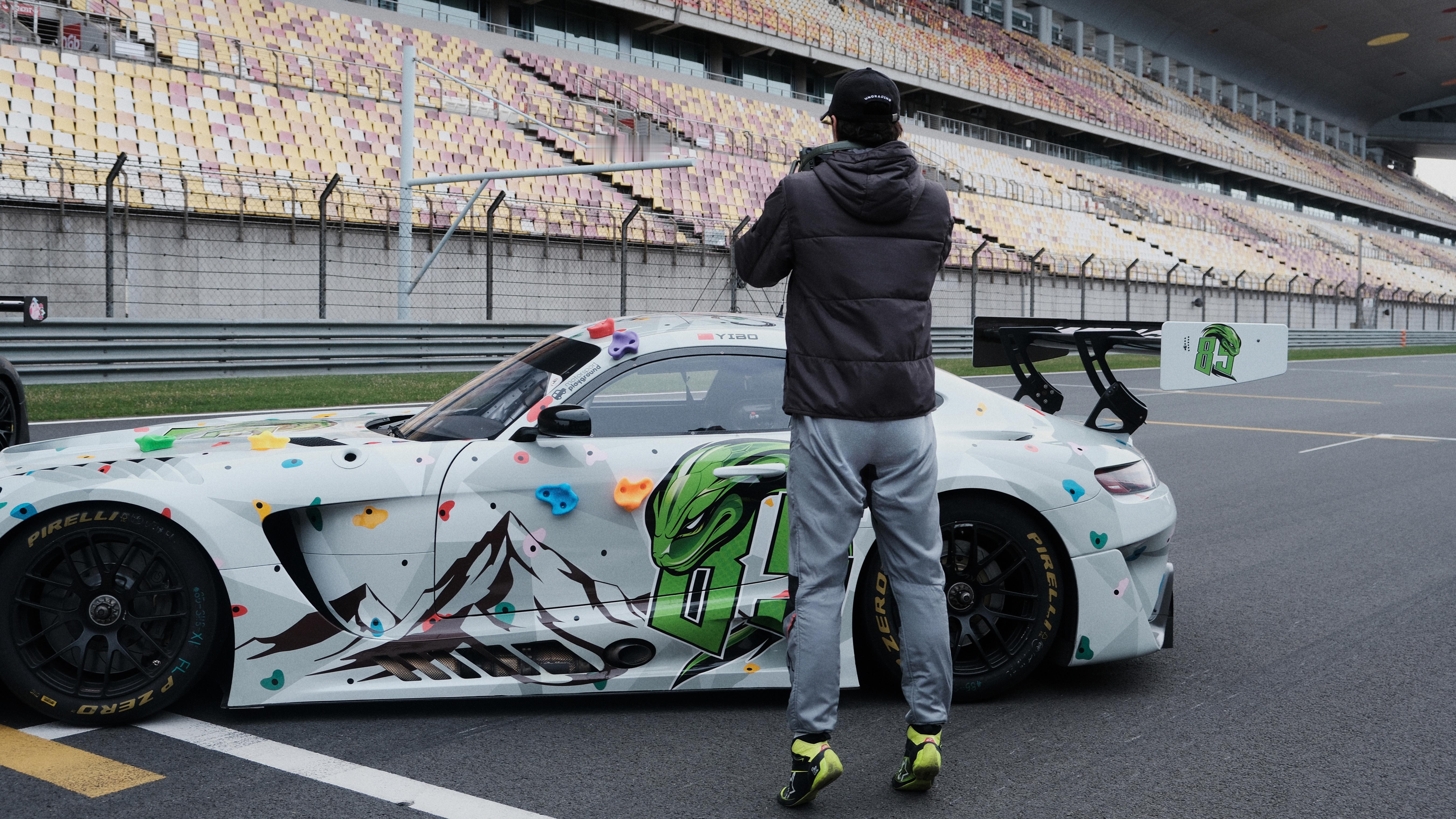 【晚上好～，超话热度低，来盖盖楼】王摄影师，可以给我看看📷里你拍的照片嘛～王一