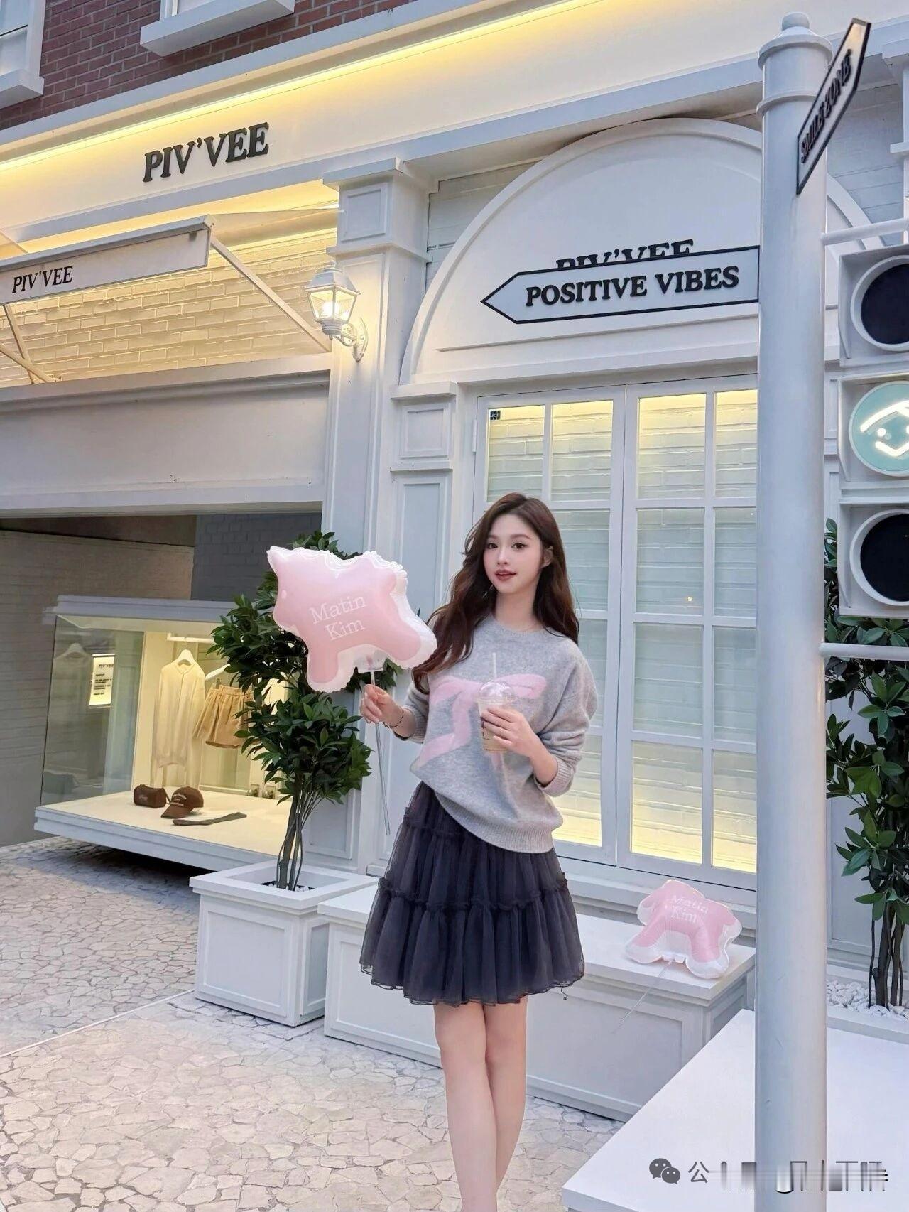 有哪些女生日常好看穿搭可以借鉴