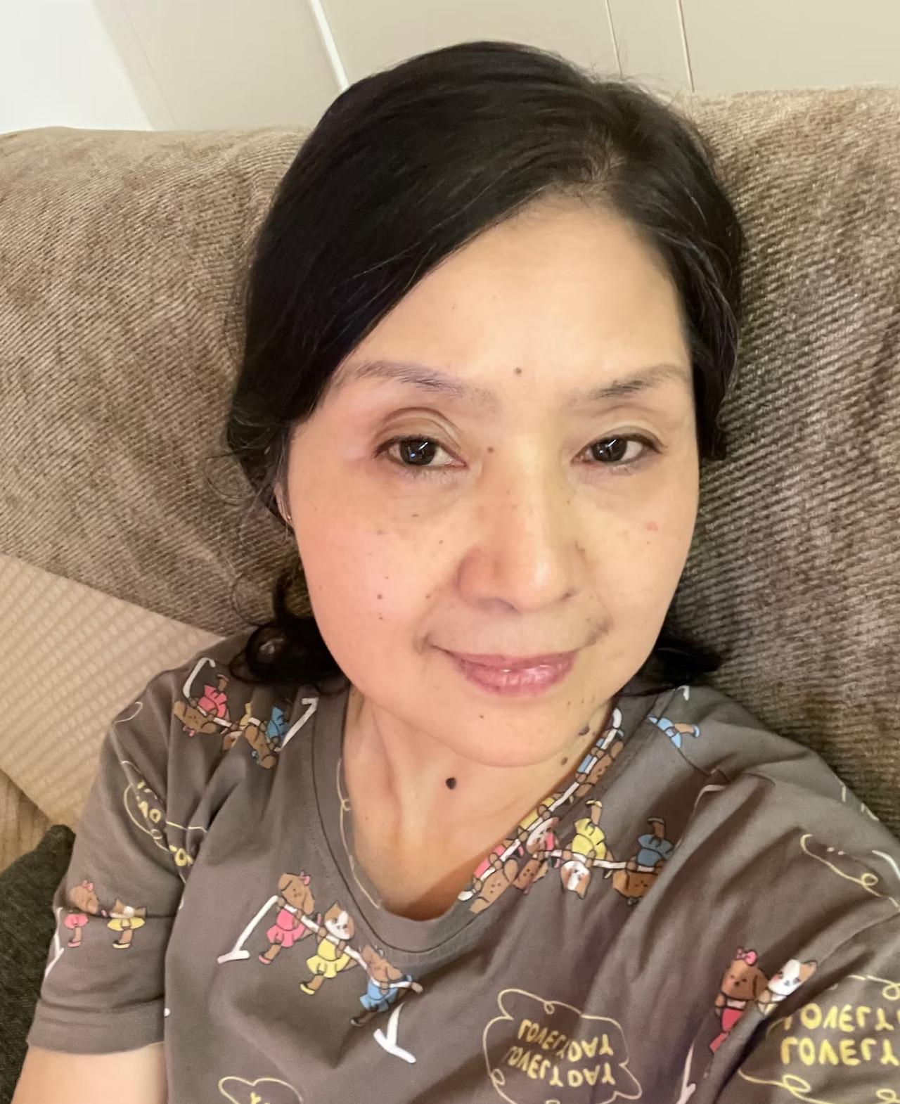 退休快一年了，最近我有一个非常强烈的念头，不说出来憋得难受。我想远走他乡，找