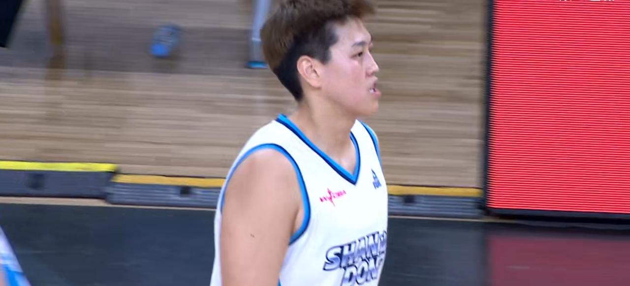 1月10日晚，WCBA这场山东女篮和江苏女篮的比赛太刺激了！双方鏖战到加时，山东