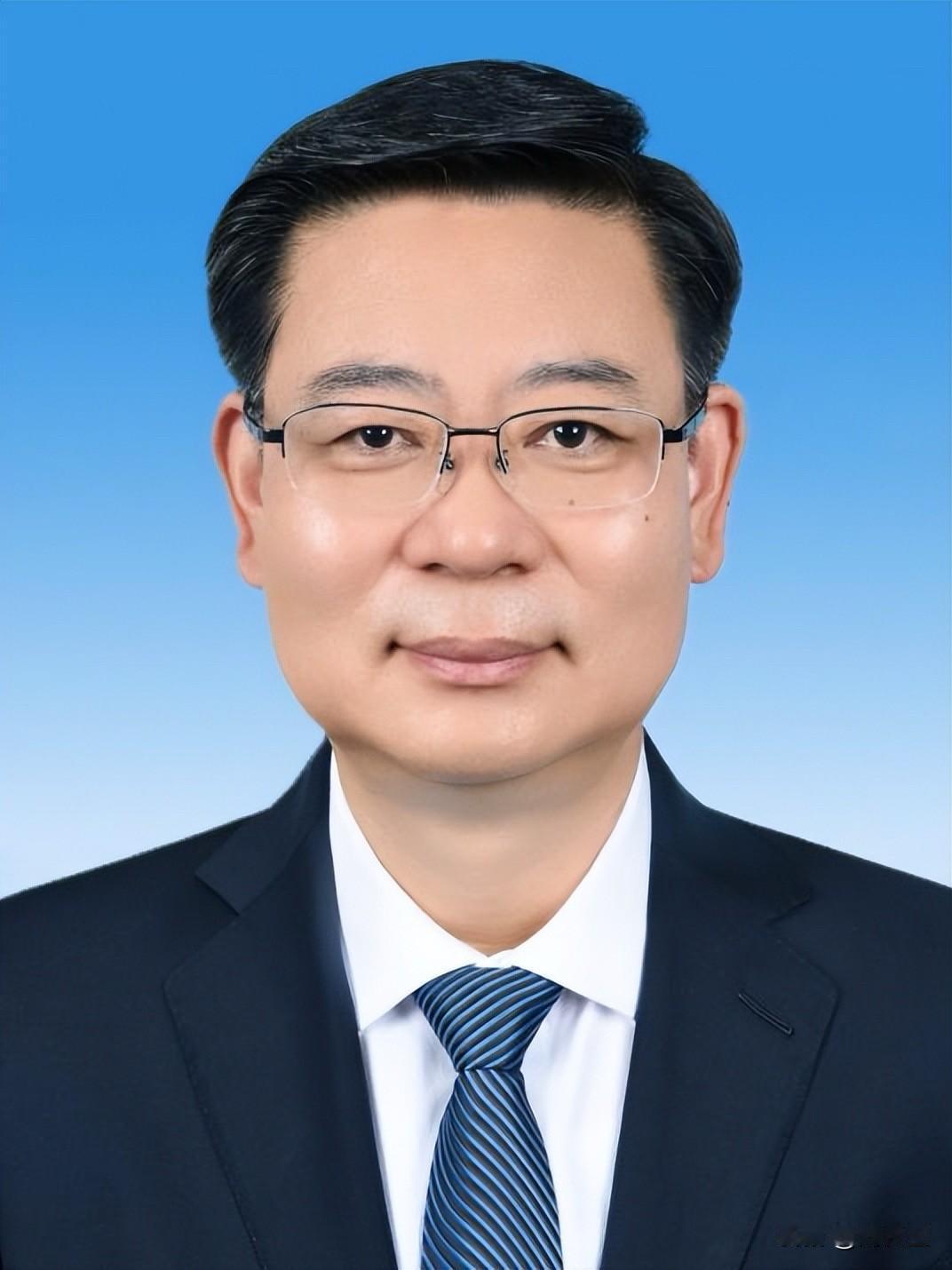 纪委监委官网发布简短通报：“青岛市副市长王某某涉嫌严重违纪违法，目前正接受审查调