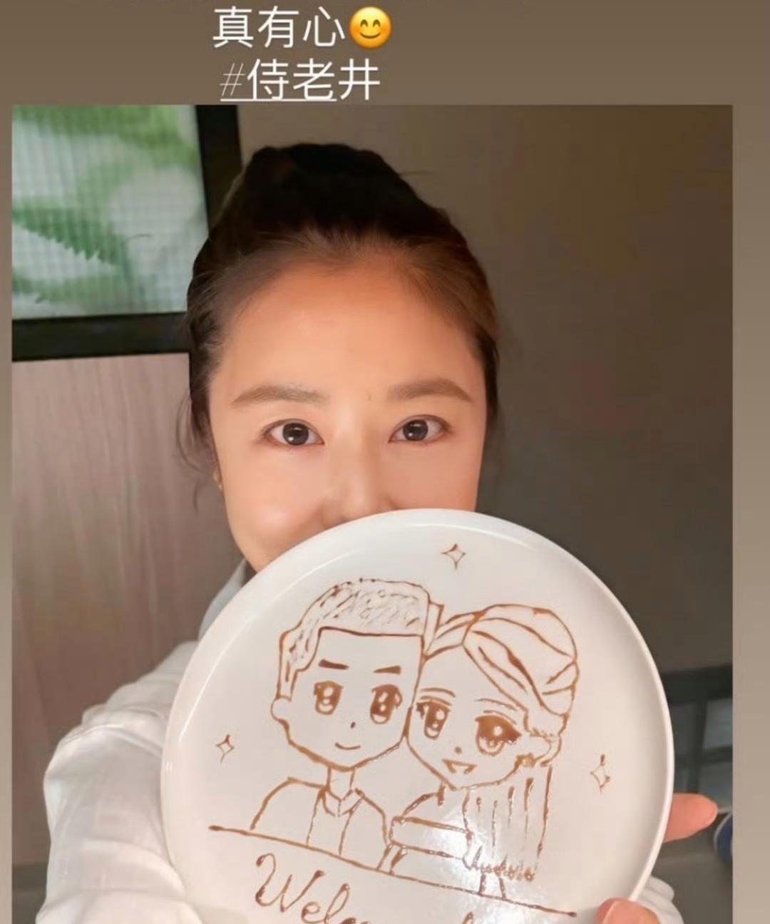 林心如罕见秀恩爱，这才是爱情该有的样子!林心如和霍建华这一对确实太低调了，可低