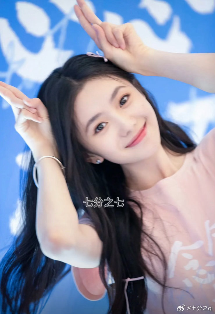 #刘浩存##刘浩存#浩存早期图片这是我姐姐​