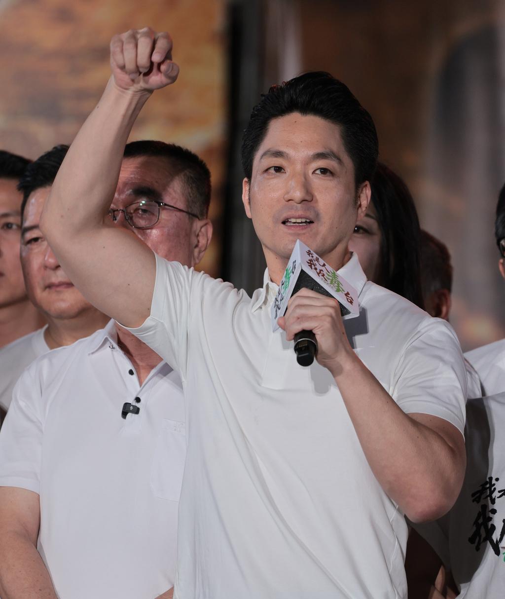 蒋万安号召上凯道再抛“倒阁”，吴子嘉：就是陈水扁路线台北市长蒋万安继日前号召
