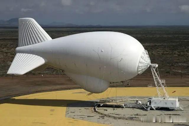 🇺🇸🇻🇪尽管美国总统唐纳德·特朗普否认了部分美国媒体关于五角大楼正准备入