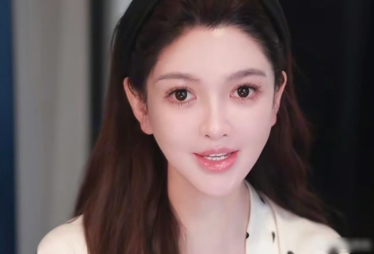 叶珂又变样了啊？这是叶珂？没以前好看了