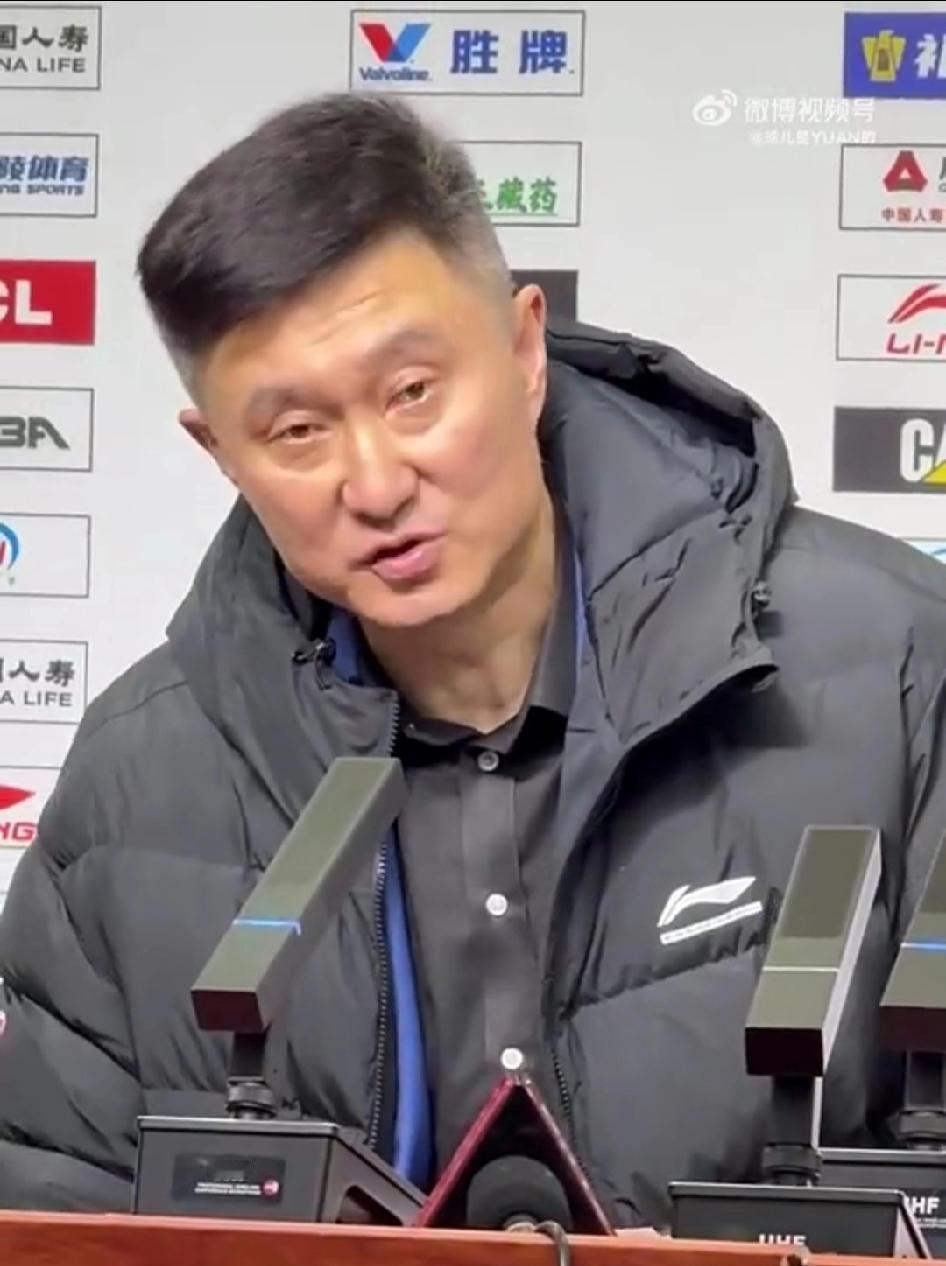 杜锋难得夸年轻人，陈家政最突出，这就是逆袭命运的开始徐杰和奎因不打，杜锋没有