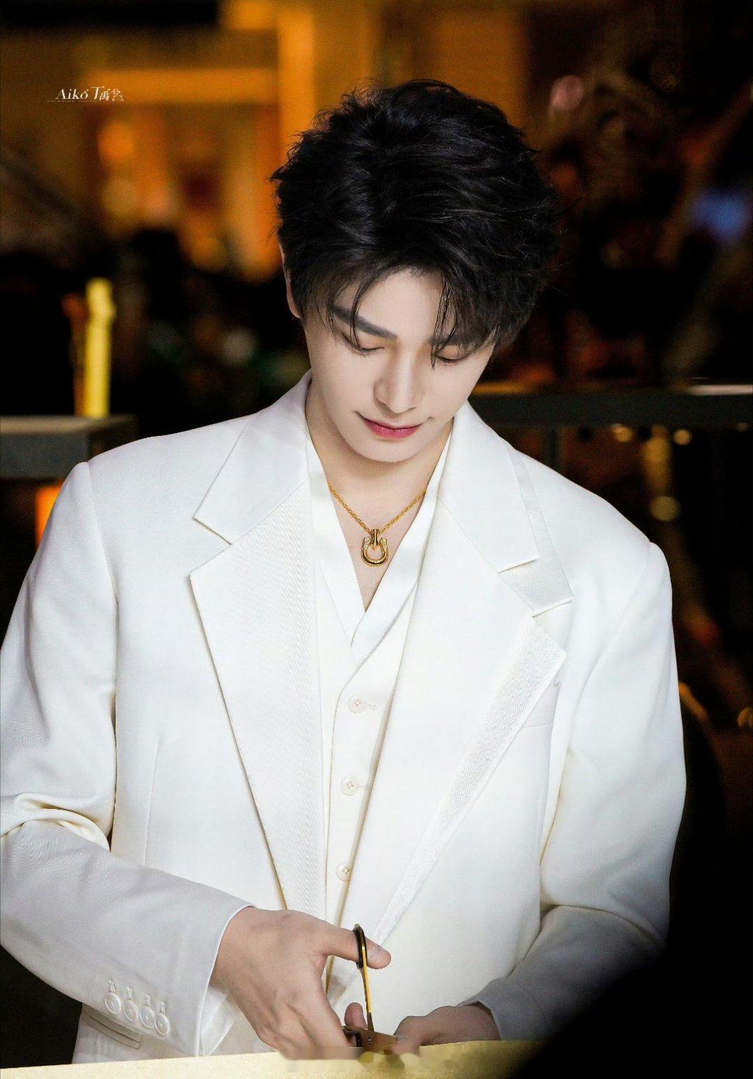 人怎么能大方以及小巧思成丁禹兮这样啊，2026兮棠99好叭👌